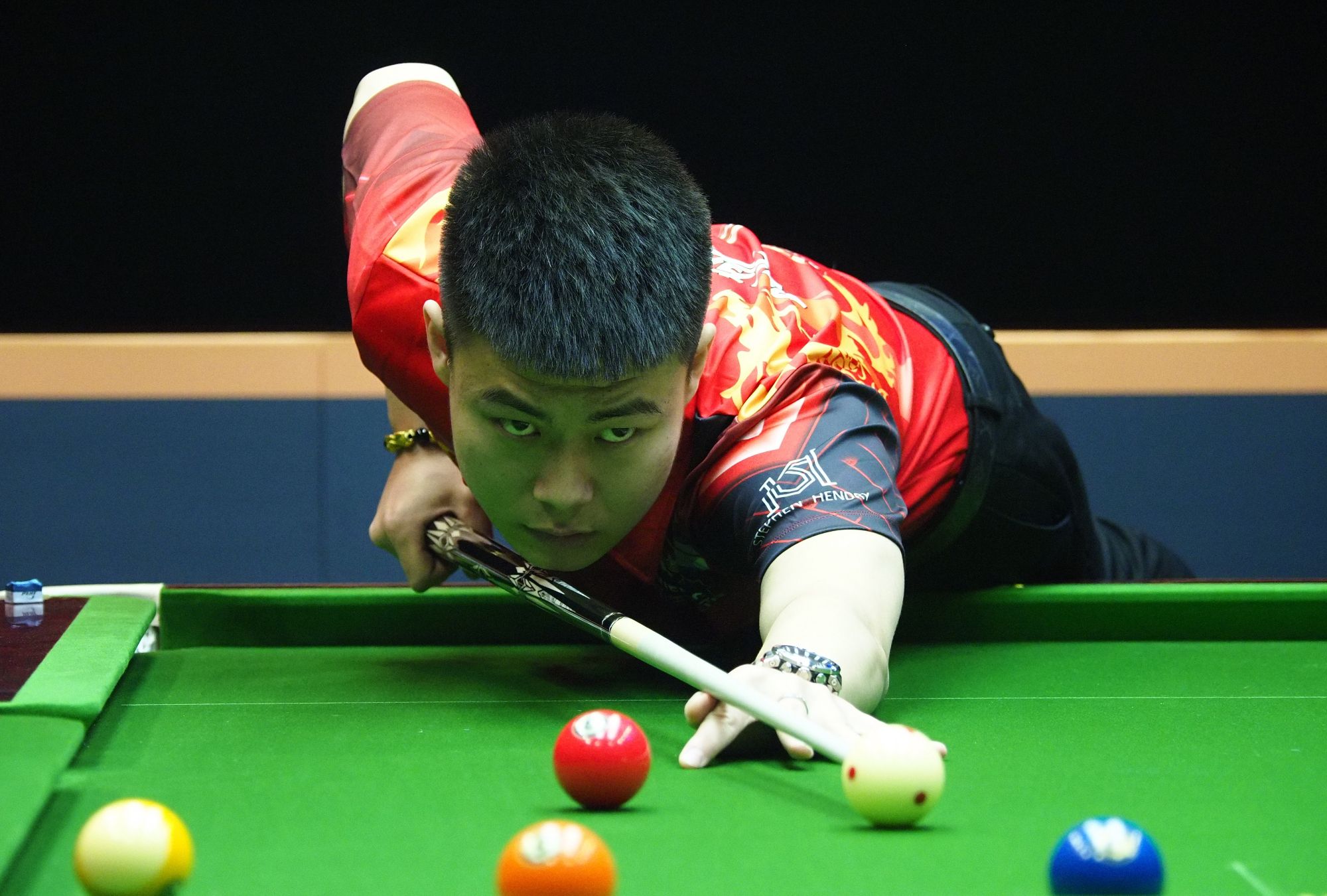 往往会陷于 往往会陷于