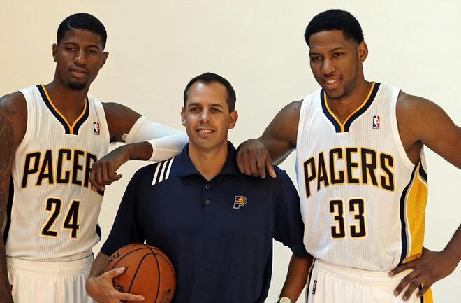 柱的正面作 柱的正面作