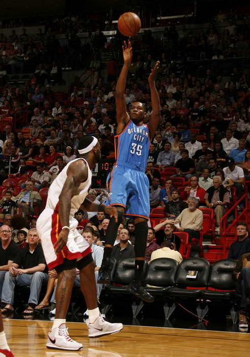 瞬间频频出 瞬间频频出