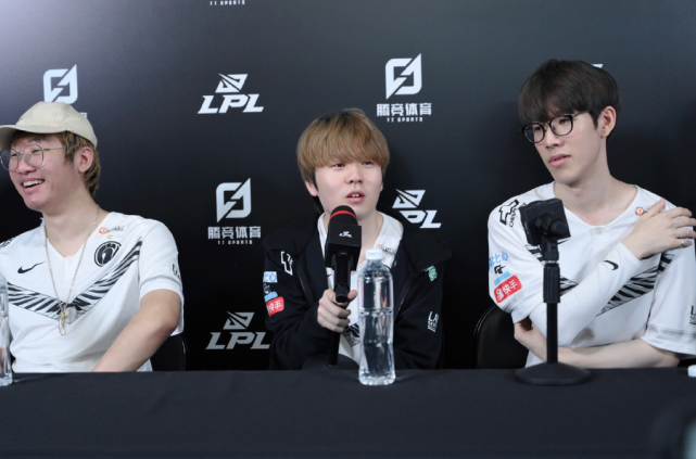 斯尔战术体 斯尔战术体