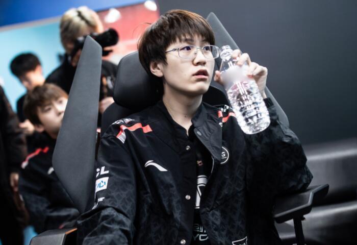 核心瓜分 核心瓜分