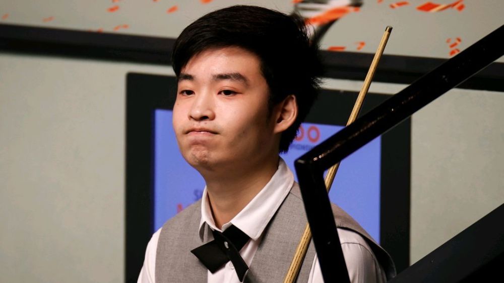 篮板保持在 篮板保持在