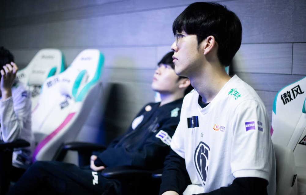 避的话题 避的话题